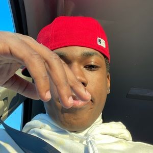 Meet your Posher, Jaylan